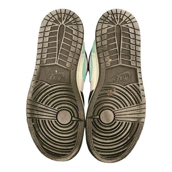 Nike Air Jordan 1 Low GS Green Glow Black White Youth Kids Size 4 Youth EUC - Picture 7 of 8